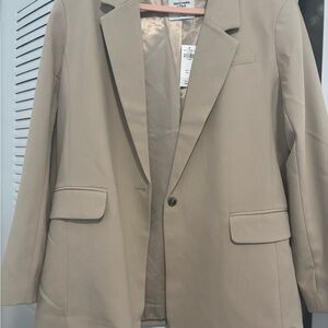 Abercrombie & Fitch Beige Women’s Blazer Size XL